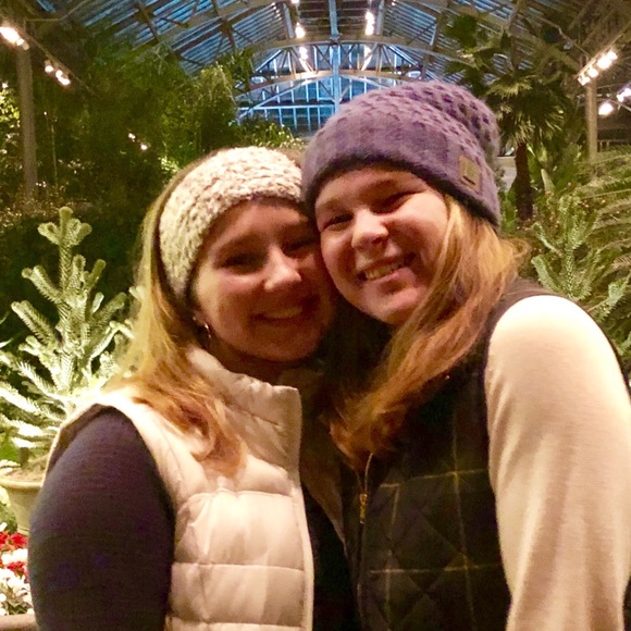 Meet your Posher, Ellen - Picture 1 of 1